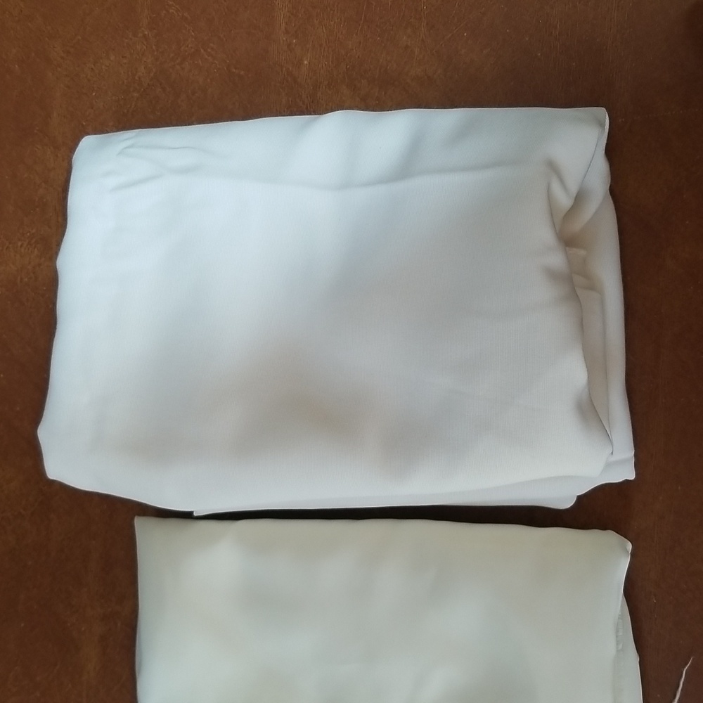 👗DRESS PATTERN AND MATERIAL - Picture 4 of 10